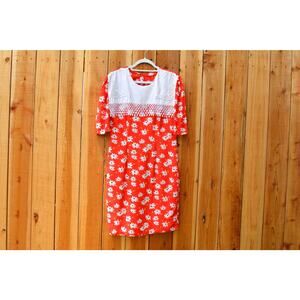 Vintage 1990s New Times Casuals Red Floral Lace Collar Short Sleeve Midi Dress